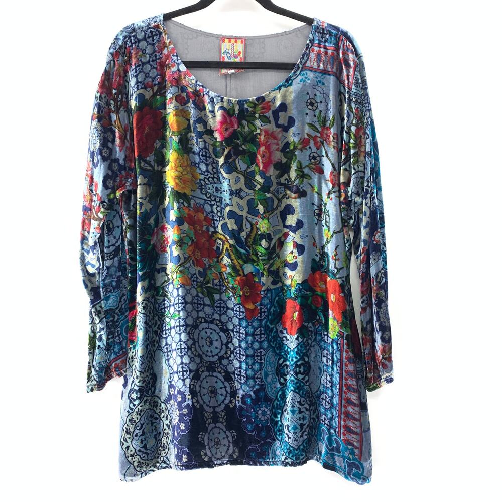 Johnny Was Velvet Tunic Sz L Floral Paisley Silk Rayon Blend Boho Long Sleeve